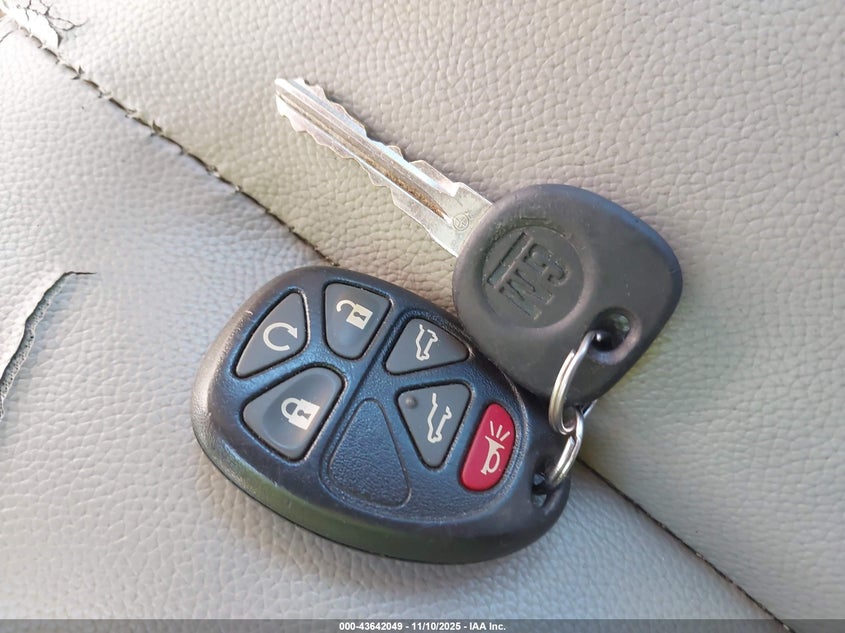 2007 GMC Yukon Slt VIN: 1GKFC13J77R240247 Lot: 43642049