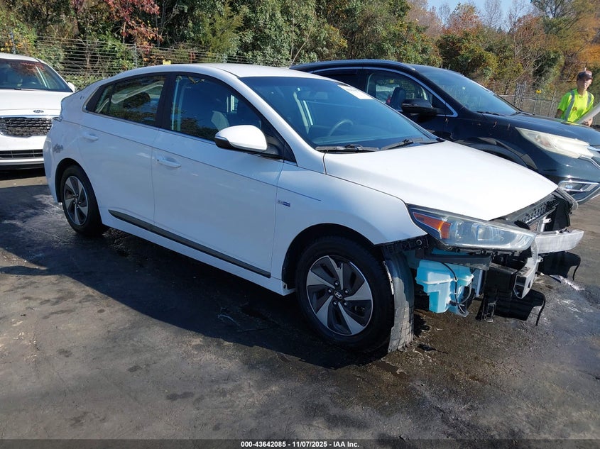 2017 HYUNDAI IONIQ HYBRID SEL - KMHC75LC5HU018909