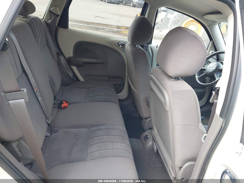 2004 Chrysler Pt Cruiser VIN: 3C4FY48B44T215275 Lot: 43642086