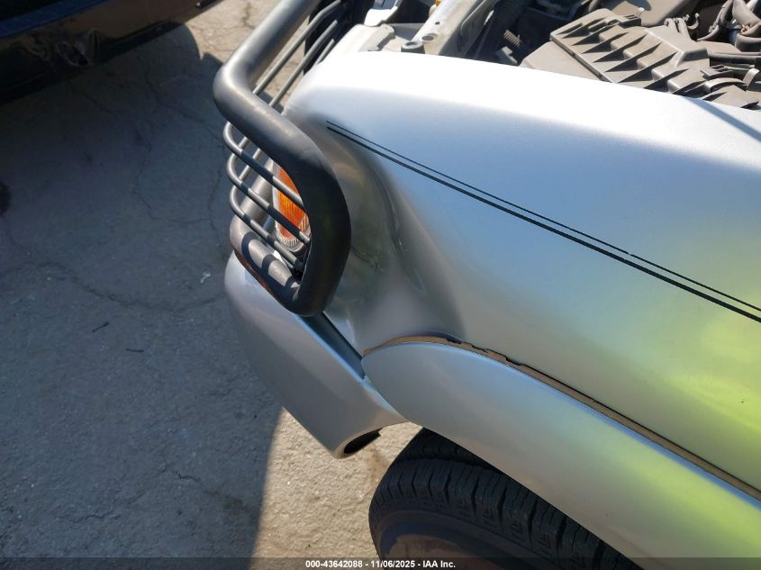 2004 Nissan Pathfinder Se VIN: JN8DR09X94W800830 Lot: 43642088