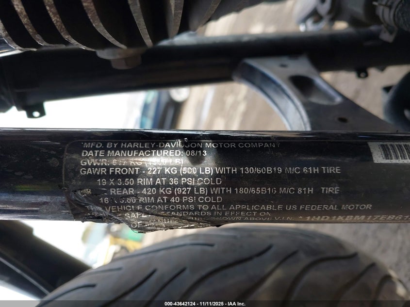 2014 Harley-Davidson Flhx Street Glide VIN: 1HD1KBM17EB612560 Lot: 43642124