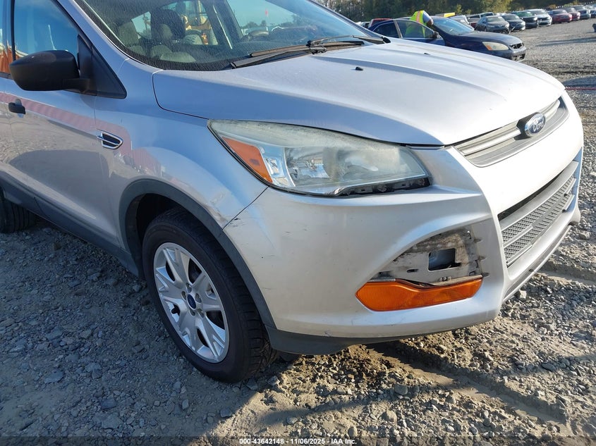 2014 Ford Escape S VIN: 1FMCU0F75EUB04906 Lot: 43642148