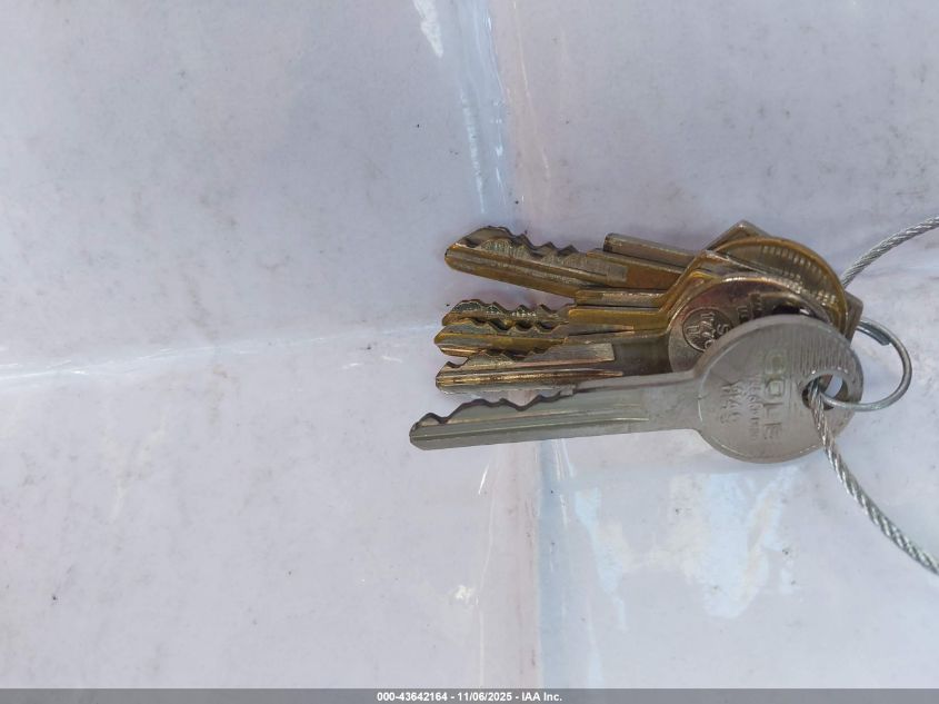 1985 Dodge 600 VIN: 1B3BV55E2FG198190 Lot: 43642164