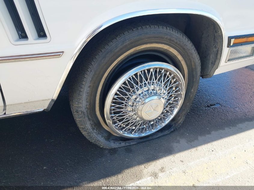 1985 Dodge 600 VIN: 1B3BV55E2FG198190 Lot: 43642164