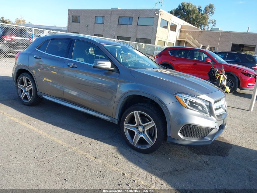 2015 MERCEDES-BENZ GLA 250 - WDCTG4EB1FJ149704