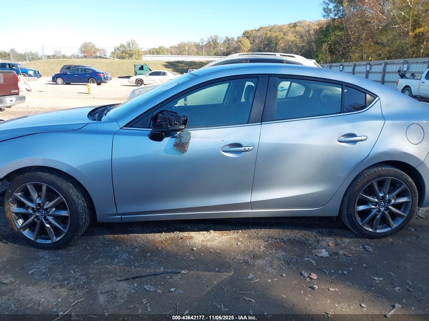 3MZBN1V37JM164215 2018 MAZDA 3 photo no. 14
