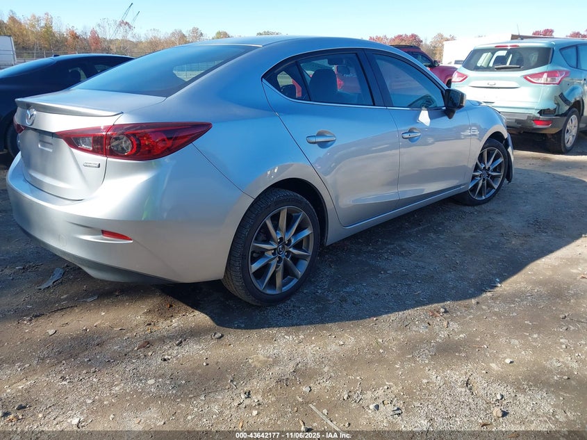 3MZBN1V37JM164215 2018 MAZDA 3 photo no. 4