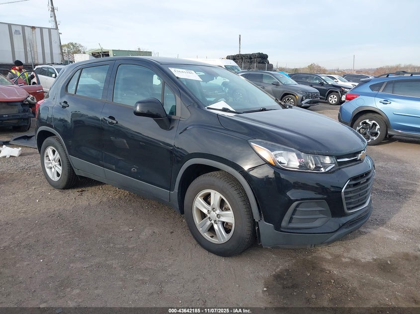 CHEVROLET TRAX FWD LS