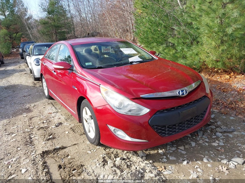 HYUNDAI SONATA HYBRID