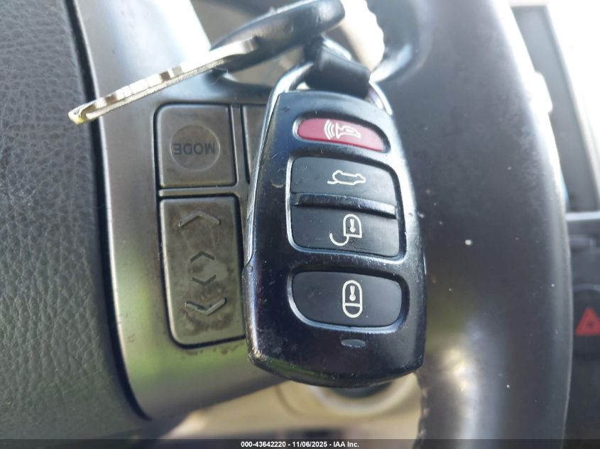 2007 Hyundai Veracruz Gls/Limited/Se VIN: KM8NU13C67U016742 Lot: 43642220