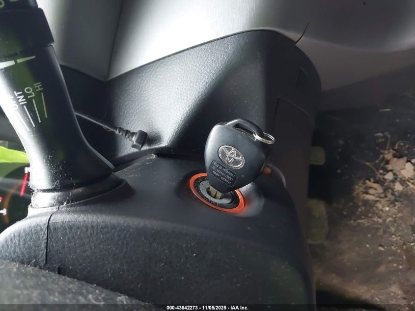 2007 Toyota Rav4 Sport V6 VIN: JTMBK32V576025917 Lot: 43642273