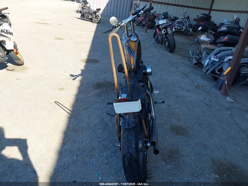 2000 Harley-Davidson Xl1200 C VIN: 1HD1CGP16YK142564 Lot: 43642297