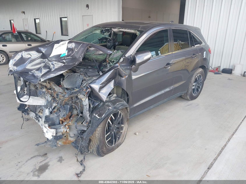 5J8TB3H72JL008659 2018 ACURA RDX photo no. 2