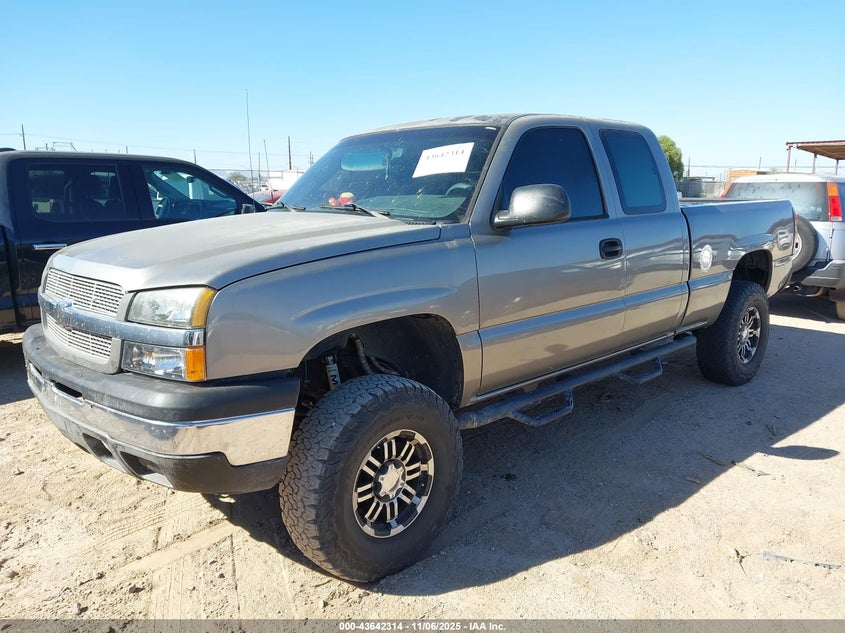 1GCEK19TX4E160804 2004 CHEVROLET SILVERADO photo no. 2