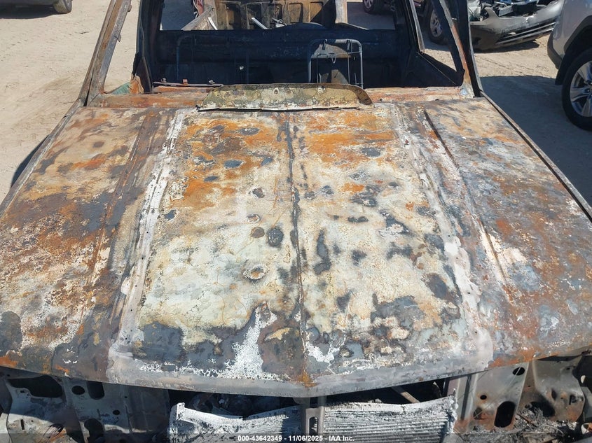 1998 GMC Sierra 1500 Sl Sportside VIN: 1GTEC14M2WZ522715 Lot: 43642349