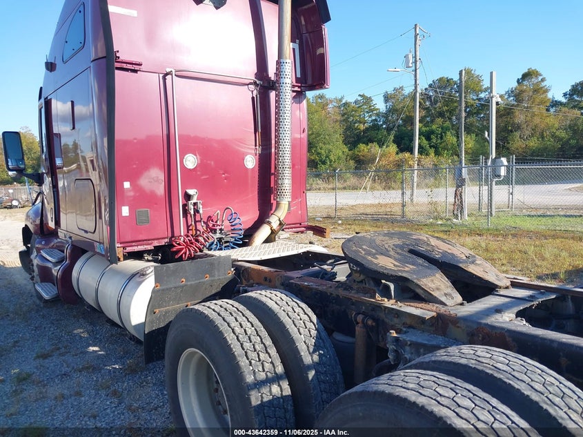 2007 Kenworth Construction T2000
