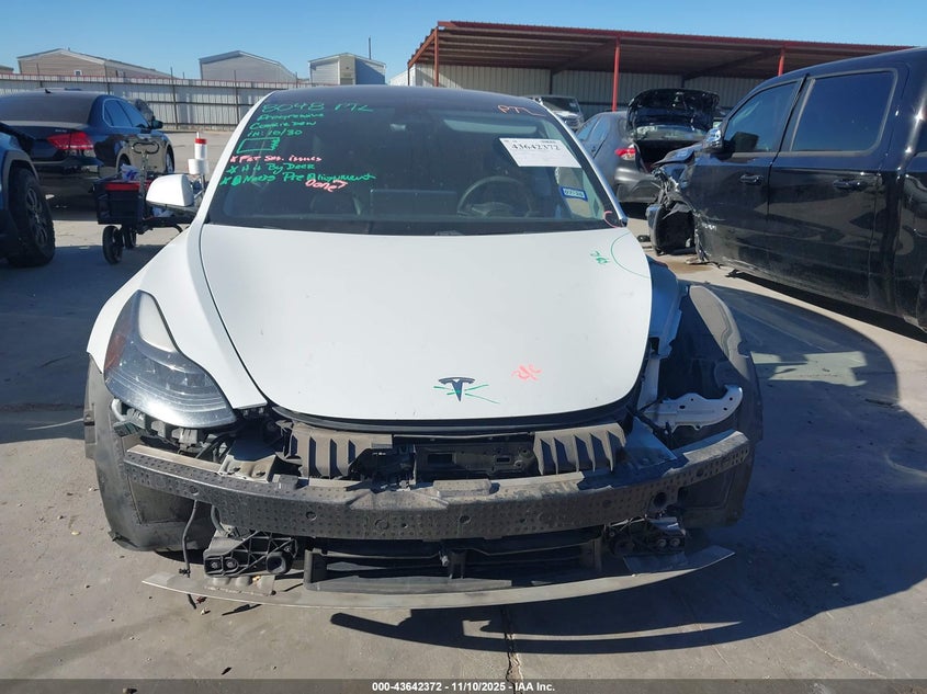 2021 Tesla Model 3 Standard Range Plus Rear-Wheel Drive VIN: 5YJ3E1EA8MF985581 Lot: 43642372