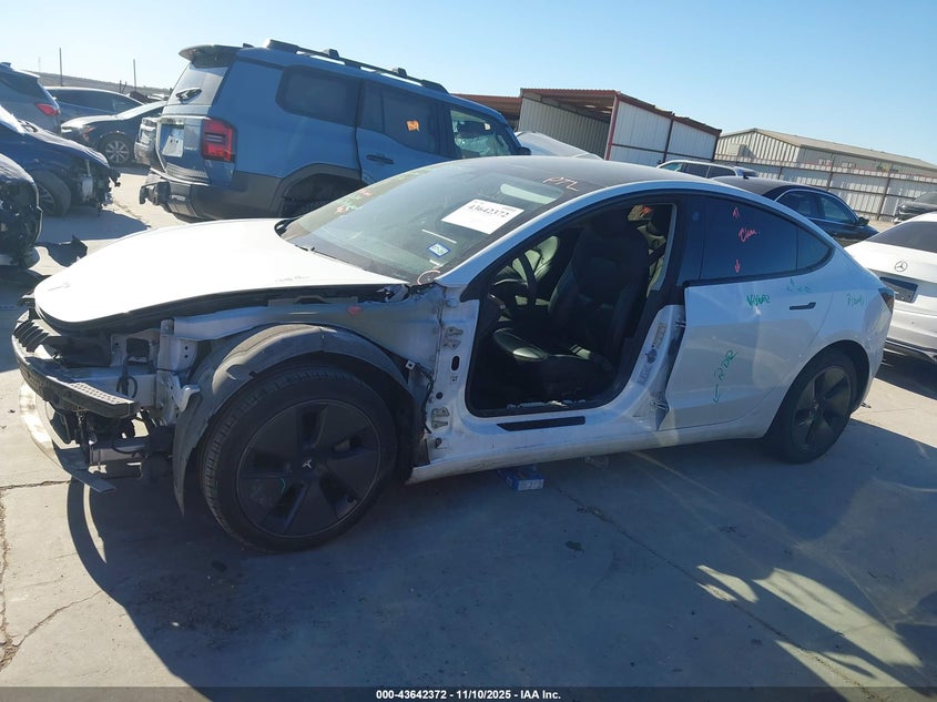 2021 Tesla Model 3 Standard Range Plus Rear-Wheel Drive VIN: 5YJ3E1EA8MF985581 Lot: 43642372