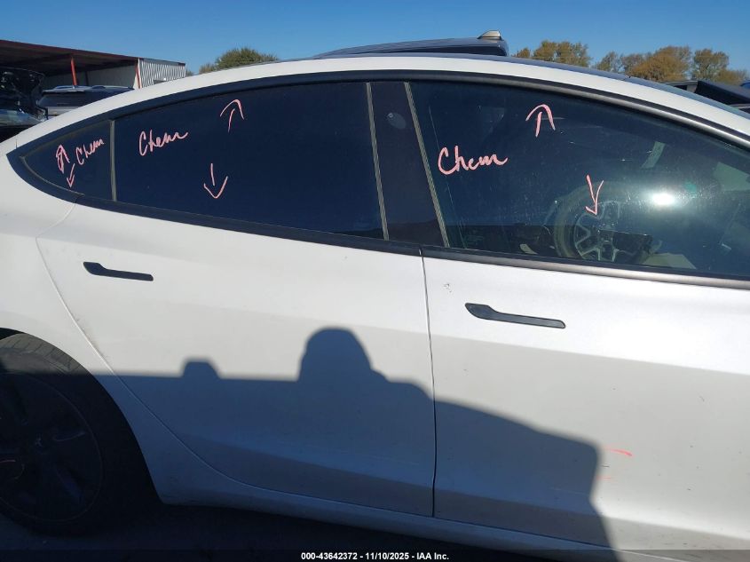 2021 Tesla Model 3 Standard Range Plus Rear-Wheel Drive VIN: 5YJ3E1EA8MF985581 Lot: 43642372