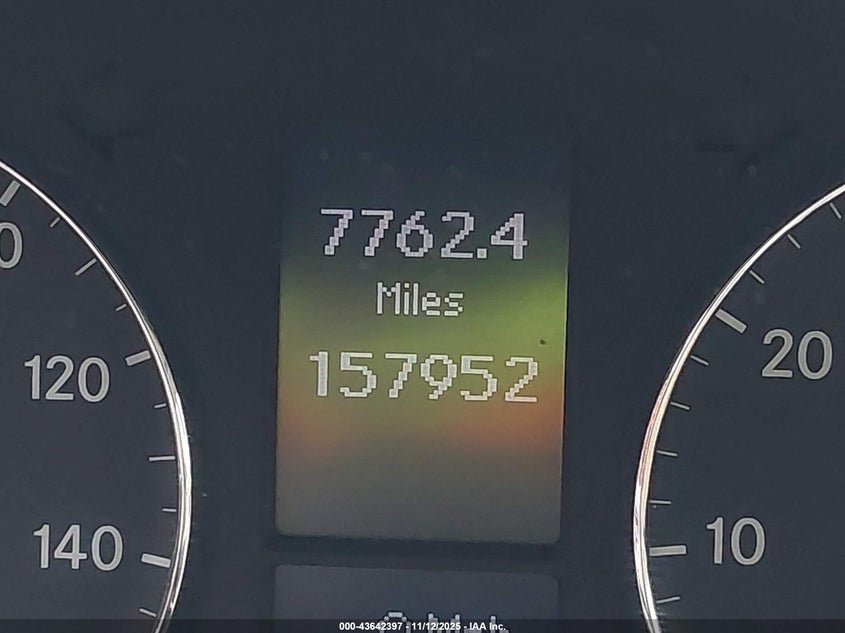 2005 Mercedes-Benz C 240 Luxury 4Matic VIN: WDBRF81J55F574088 Lot: 43642397