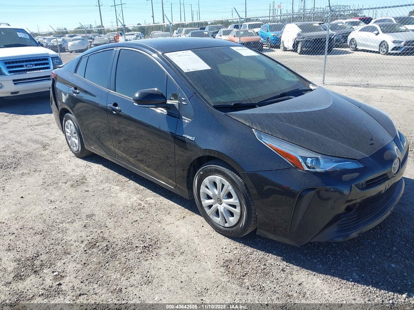 2022 TOYOTA PRIUS LE - JTDKAMFU3N3182886