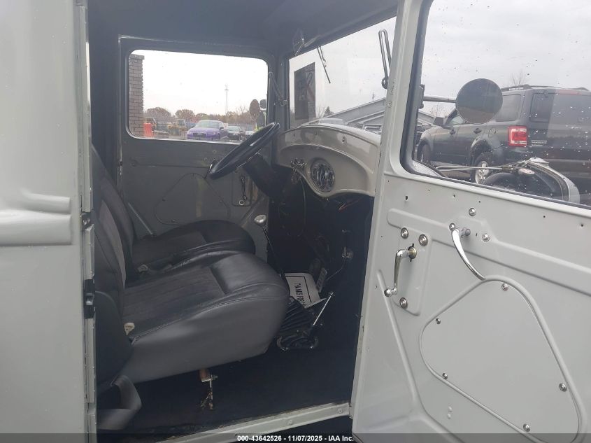 00000000001832203 1932 FORD  photo no. 5