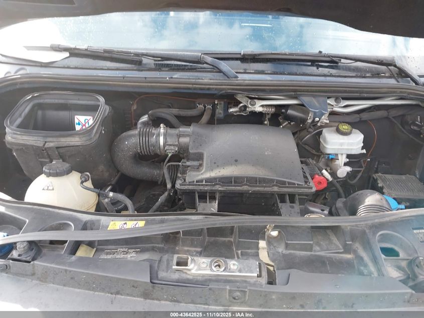 2019 Mercedes-Benz Sprinter 2500 High Roof V6 VIN: WD4PF1CD8KT013202 Lot: 43642525