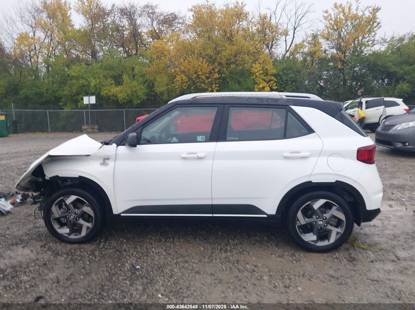 2025 Hyundai Venue Limited VIN: KMHRC8A34SU353516 Lot: 43642548