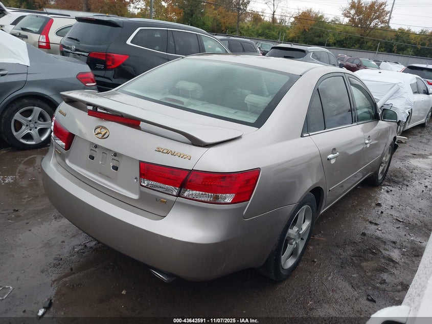 5NPEU46F37H217990 2007 HYUNDAI SONATA photo no. 4