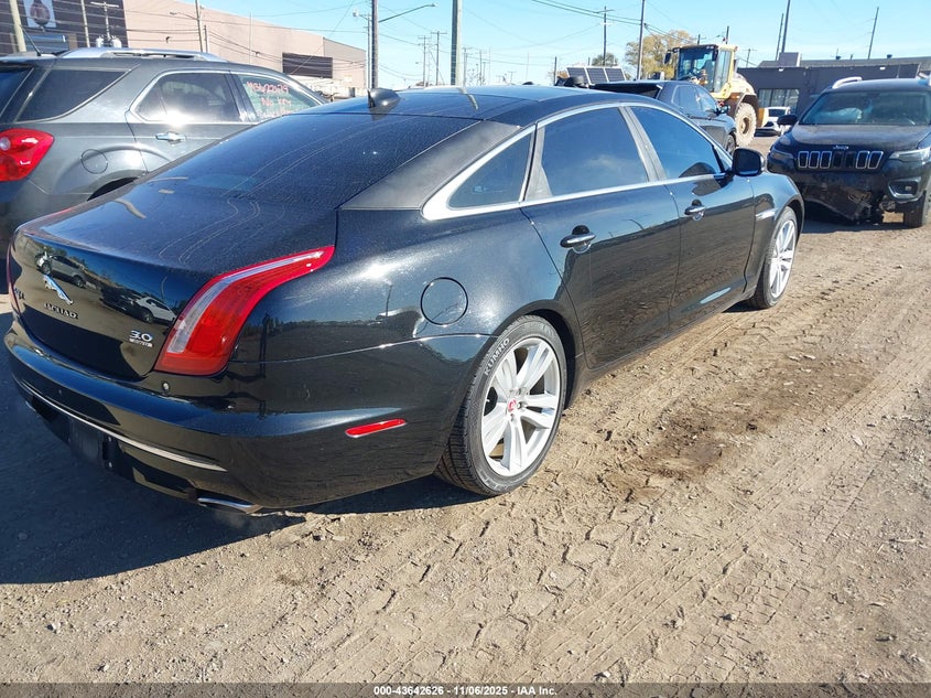 2016 JAGUAR XJ XJL PORTFOLIO SAJWJ2GD1G8W00339