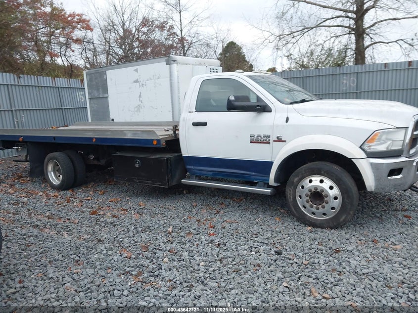 3C7WRMDL3HG676996 2017 RAM 5500 photo no. 12