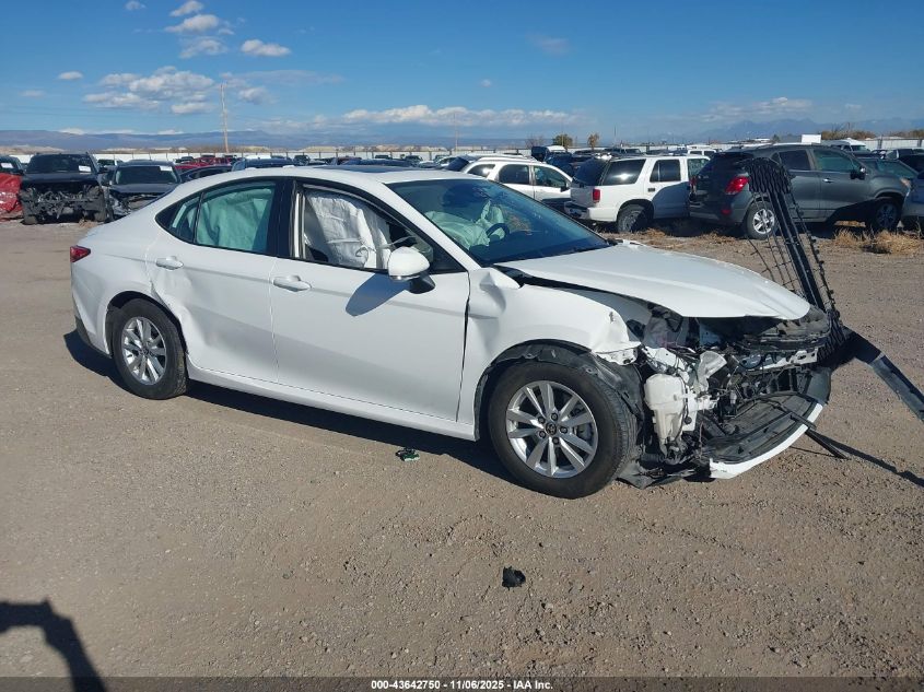 TOYOTA CAMRY LE