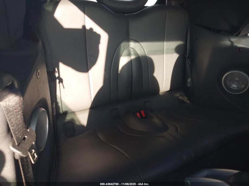 2006 Mini Cooper S VIN: WMWRH33516TF87390 Lot: 43642768