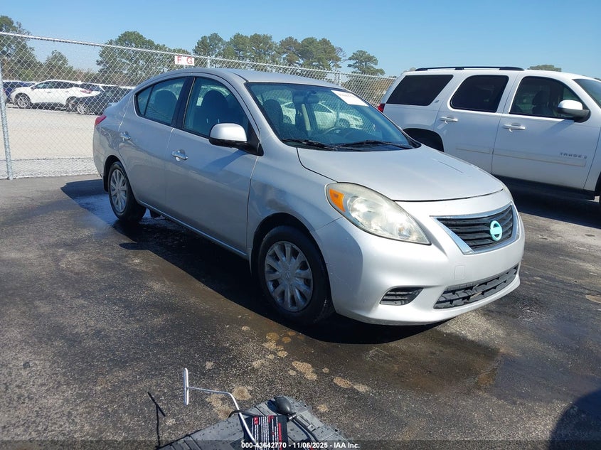 2014 NISSAN VERSA 1.6 S/1.6 S+/1.6 SL/1.6 SV - 3N1CN7AP9EK465320