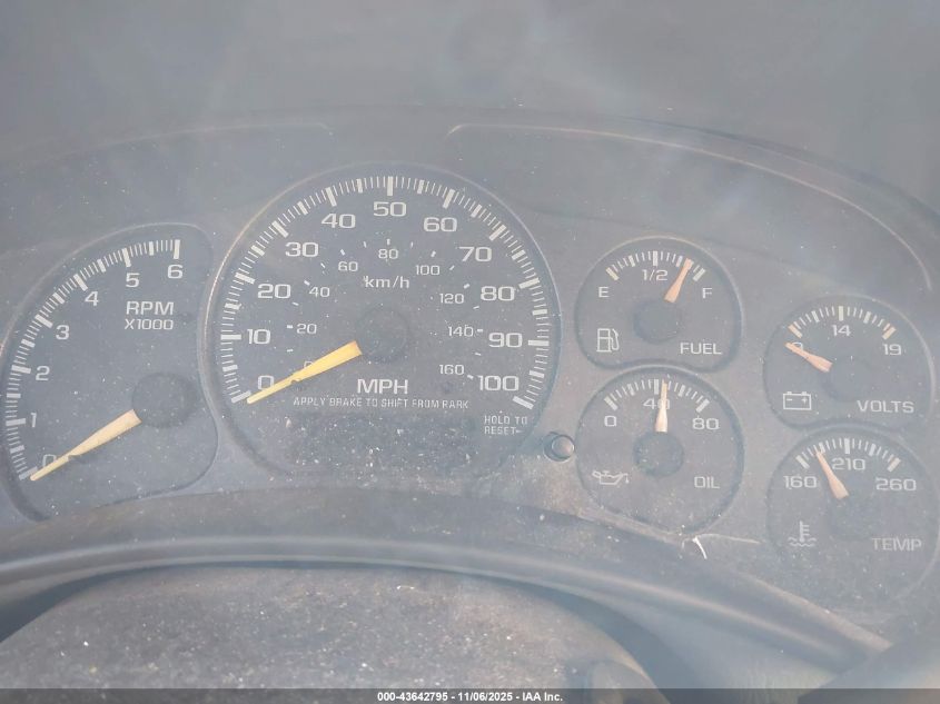 2001 Chevrolet Suburban 1500 Lt VIN: 3GNFK16T41G169762 Lot: 43642795