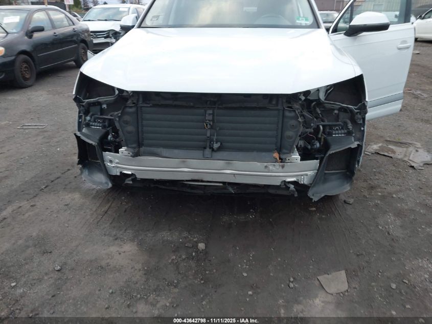 2018 Audi Q7 3.0T Premium VIN: WA1LAAF70JD052043 Lot: 43642798