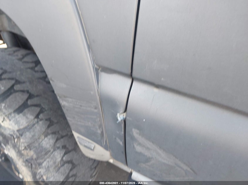 3GNFK16Z94G246005 2004 CHEVROLET EXPRESS photo no. 15