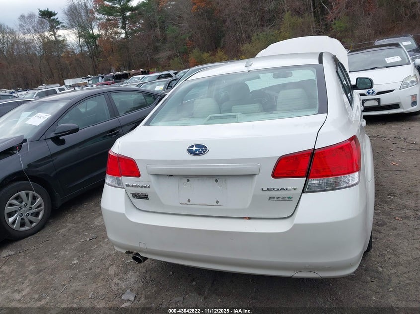 2014 Subaru Legacy 2.5I Limited VIN: 4S3BMBL64E3037213 Lot: 43642822