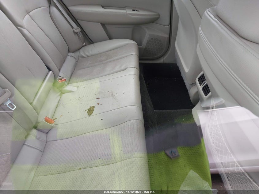 2014 Subaru Legacy 2.5I Limited VIN: 4S3BMBL64E3037213 Lot: 43642822