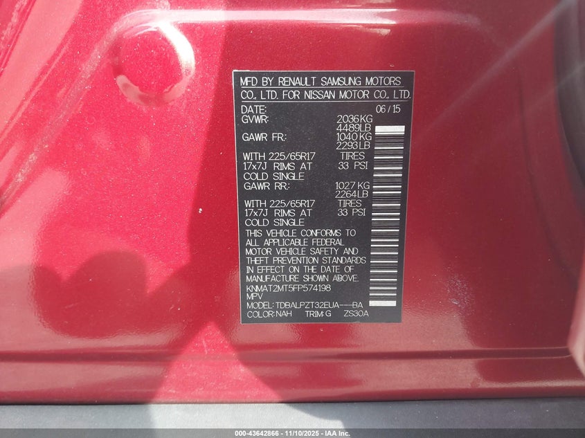 2015 NISSAN ROGUE S - KNMAT2MT5FP574198