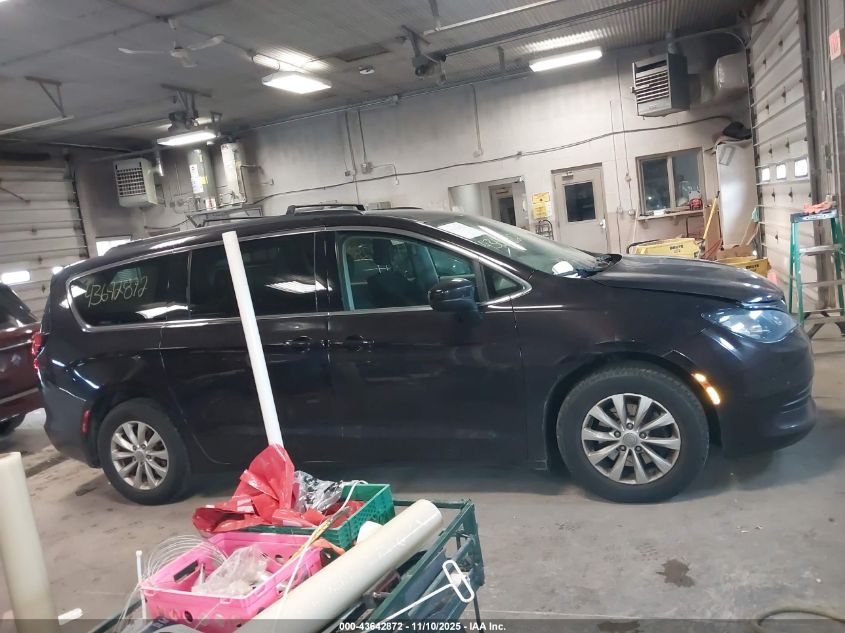 2017 Chrysler Pacifica Touring VIN: 2C4RC1DG7HR578643 Lot: 43642872