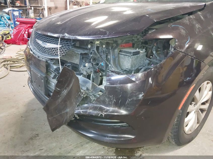 2017 Chrysler Pacifica Touring VIN: 2C4RC1DG7HR578643 Lot: 43642872