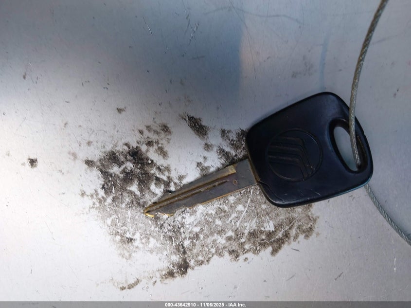 2001 Mercury Mountaineer VIN: 4M2DU86P01UJ00578 Lot: 43642910