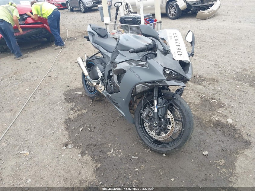 2025 KAWASAKI ZX636 K - JKBZXJK17SA009490
