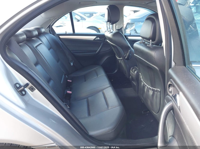 2006 Mercedes-Benz C 230 Sport VIN: WDBRF52H36F834919 Lot: 43642980