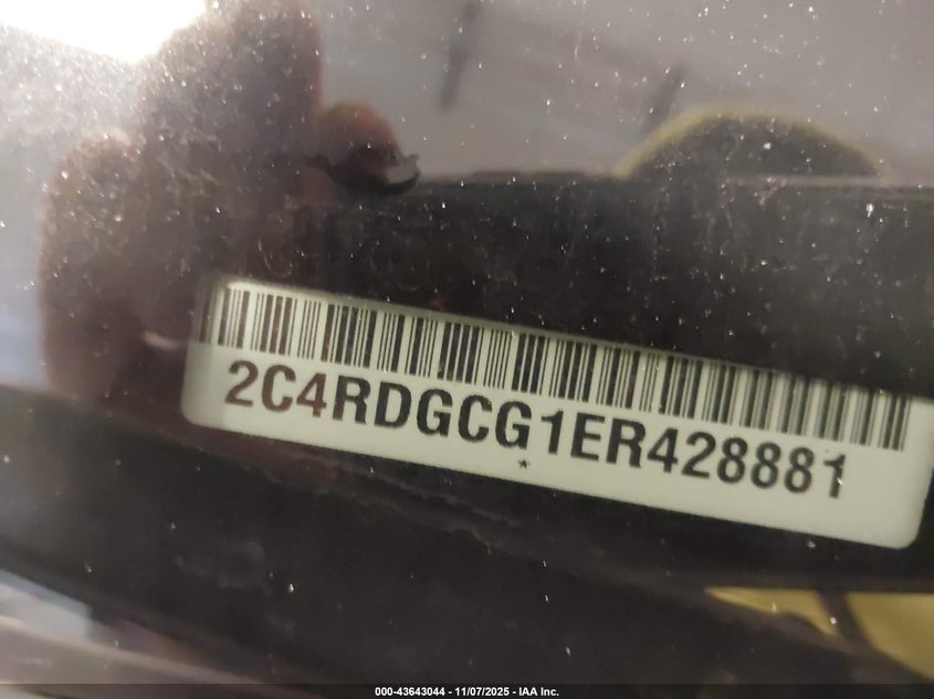 2014 Dodge Grand Caravan Sxt VIN: 2C4RDGCG1ER428881 Lot: 43643044