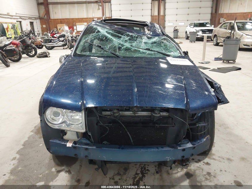 2006 Chrysler 300C VIN: 2C3LA63H46H198377 Lot: 43643086