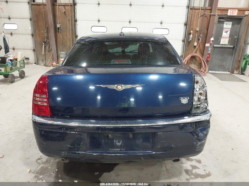 2006 Chrysler 300C VIN: 2C3LA63H46H198377 Lot: 43643086