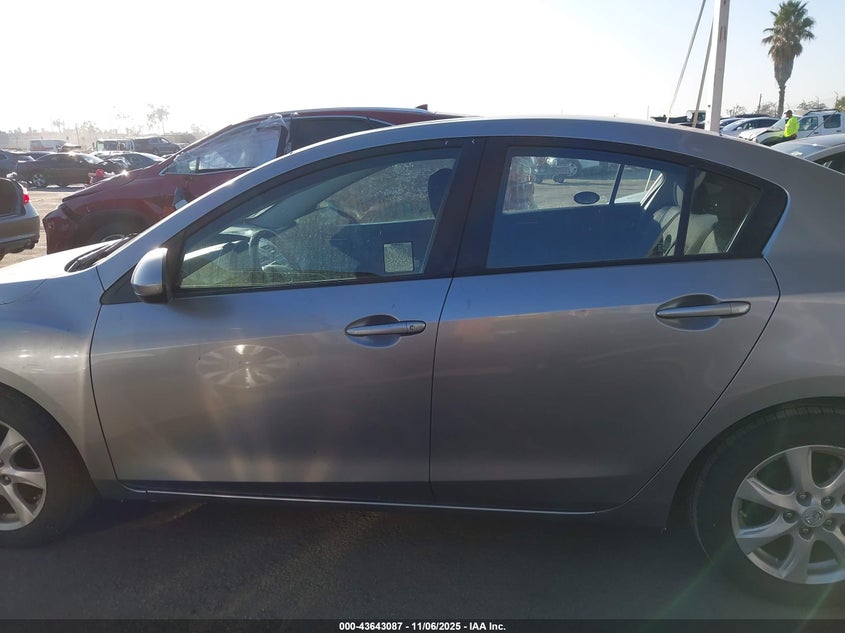 2010 Mazda Mazda3 I Touring VIN: JM1BL1SG3A1156299 Lot: 43643087