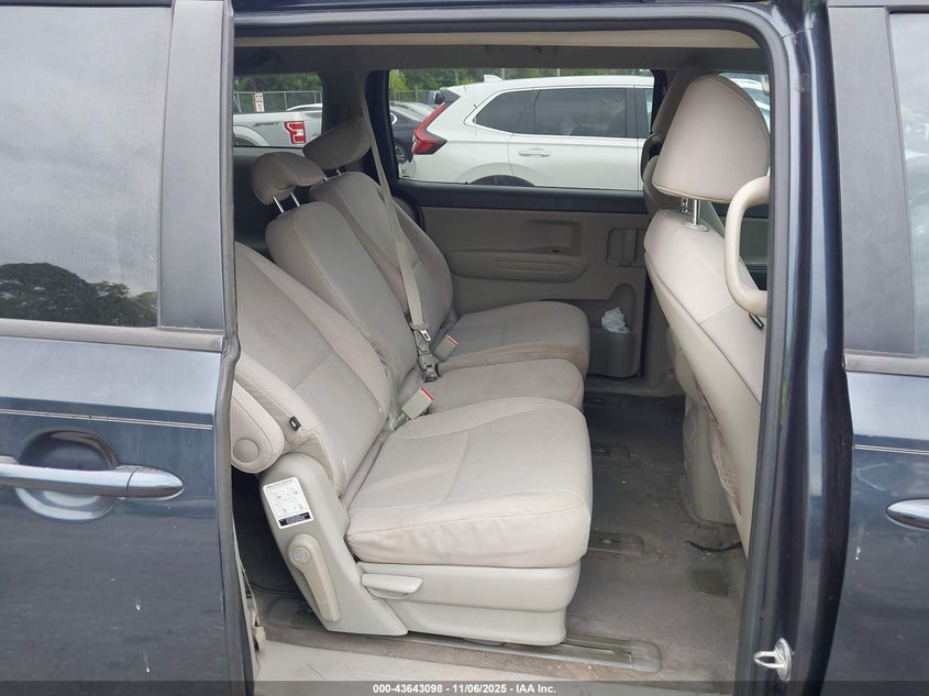 2016 Kia Sedona Lx VIN: KNDMB5C16G6148979 Lot: 43643098